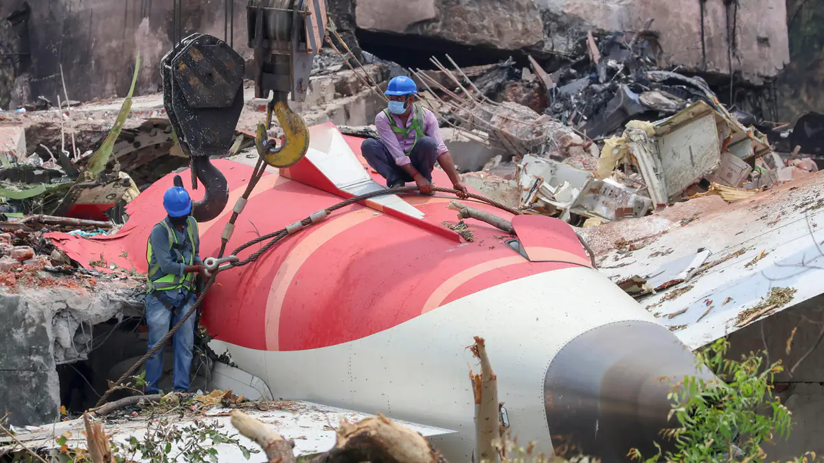 Air India: Ermittler mit neuer Spur – Wurde die Treibstoffzufuhr abgedreht?