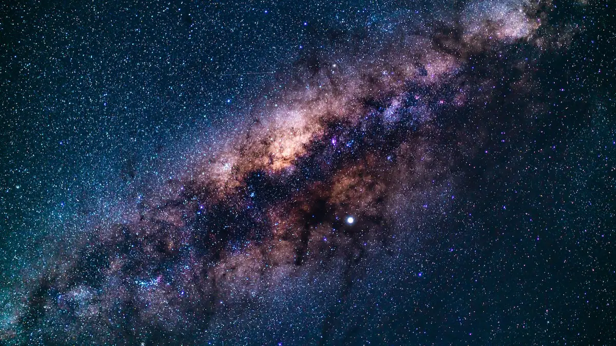 Wissenschaftler fordert: Regierungen sollten sich auf möglichen Kontakt mit Außerirdischen vorbereiten