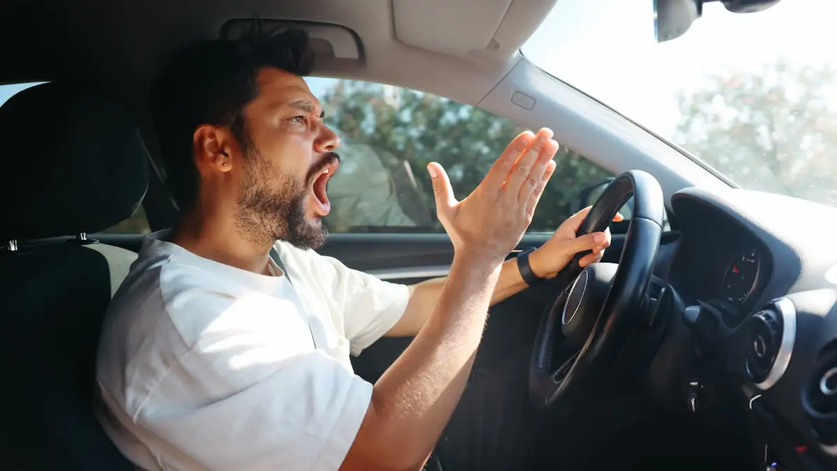 Aggression bei Hitze: Warum werden wir bei hohen Temperaturen so schnell wütend?