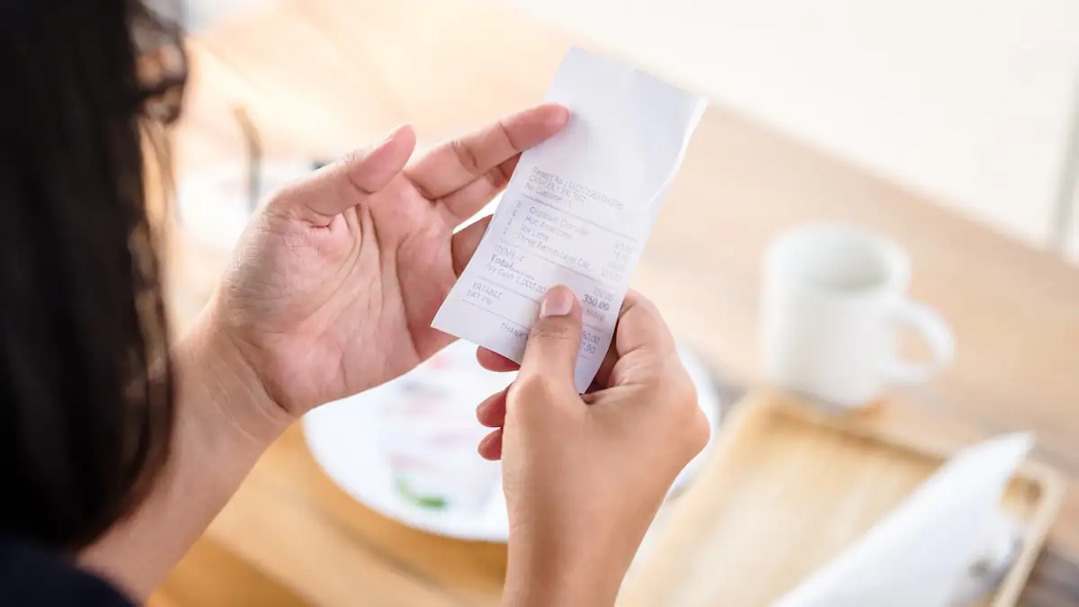 Hinweis auf Steuerbetrug: Wer das auf seiner Restaurant-Rechnung entdeckt, sollte genau hinschauen