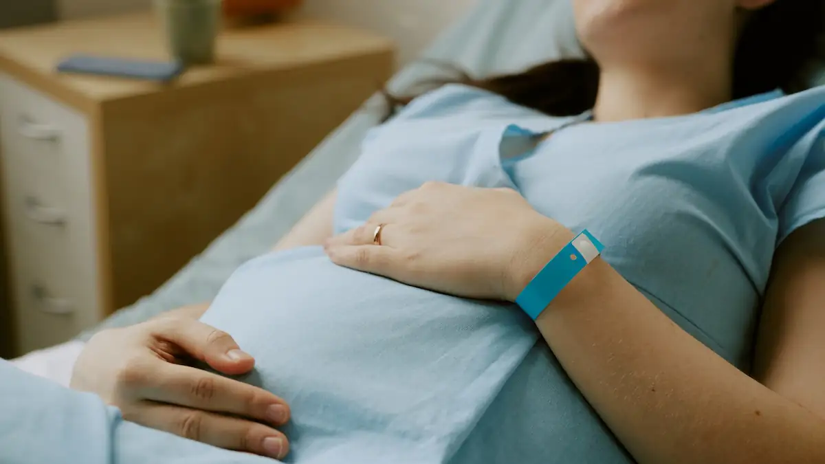 Weil sie Angst vor dem Krankenhaus hatte: Mutter und Baby sterben nach Hausgeburt