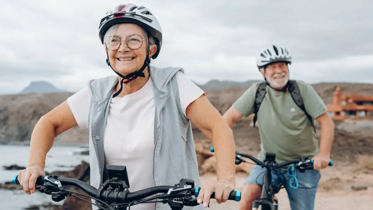 Studie bestätigt: Deshalb leben Frauen länger als Männer