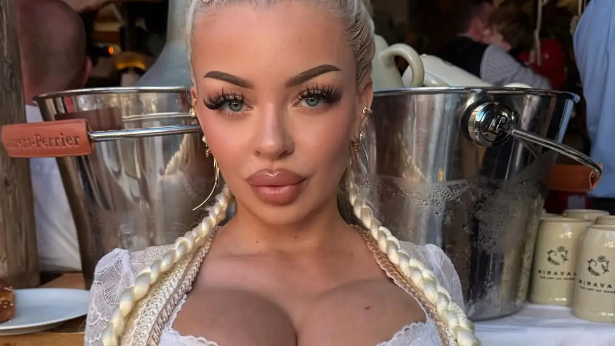 Hausdurchsuchung bei Katja Krasavice: Rapperin macht Polizei schwere Vorwürfe