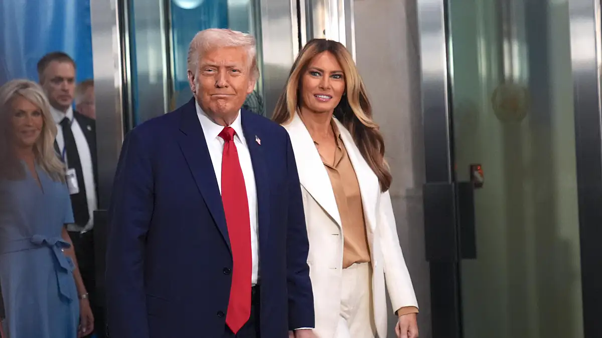 Ehemalige Beraterin enthüllt: Deshalb würde Melania Trump Donald nie verlassen