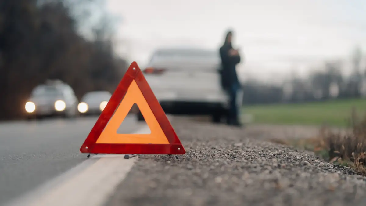 Warndreieck abgeschafft: Auf einigen Autobahnen ist bald neues Notfall-Gadget Pflicht