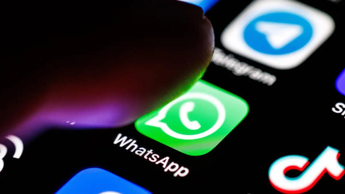 „Emma“-Betrug auf WhatsApp: Unscheinbare Nachricht kann teuer werden