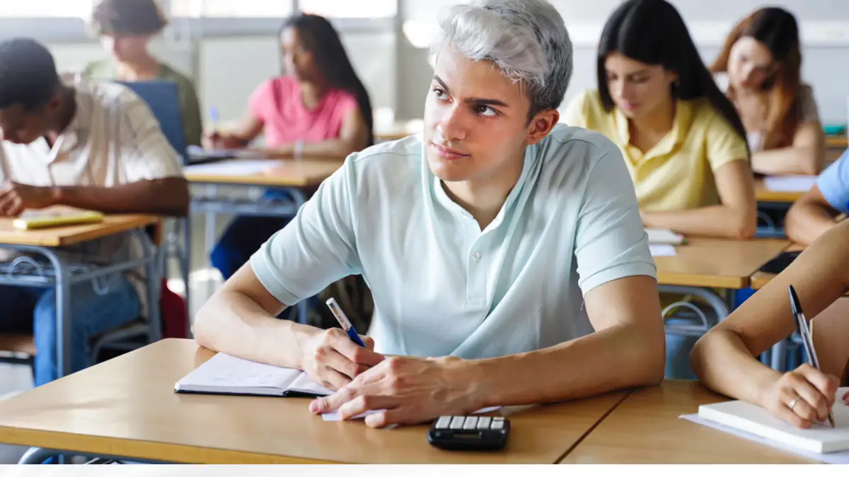 Verzweifelter Lehrer enthüllt: „Vielen ist es völlig egal, was nach der Schule kommt“