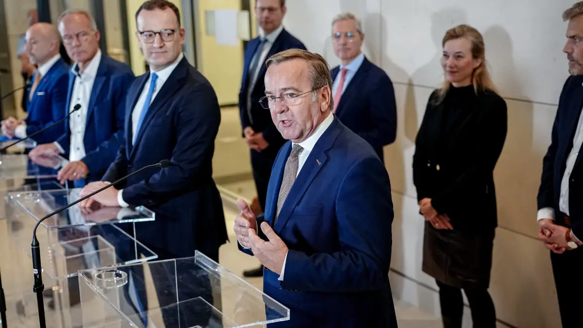 Einigung im Wehrdienst-Streit: Bundesregierung plant verpflichtende Musterung