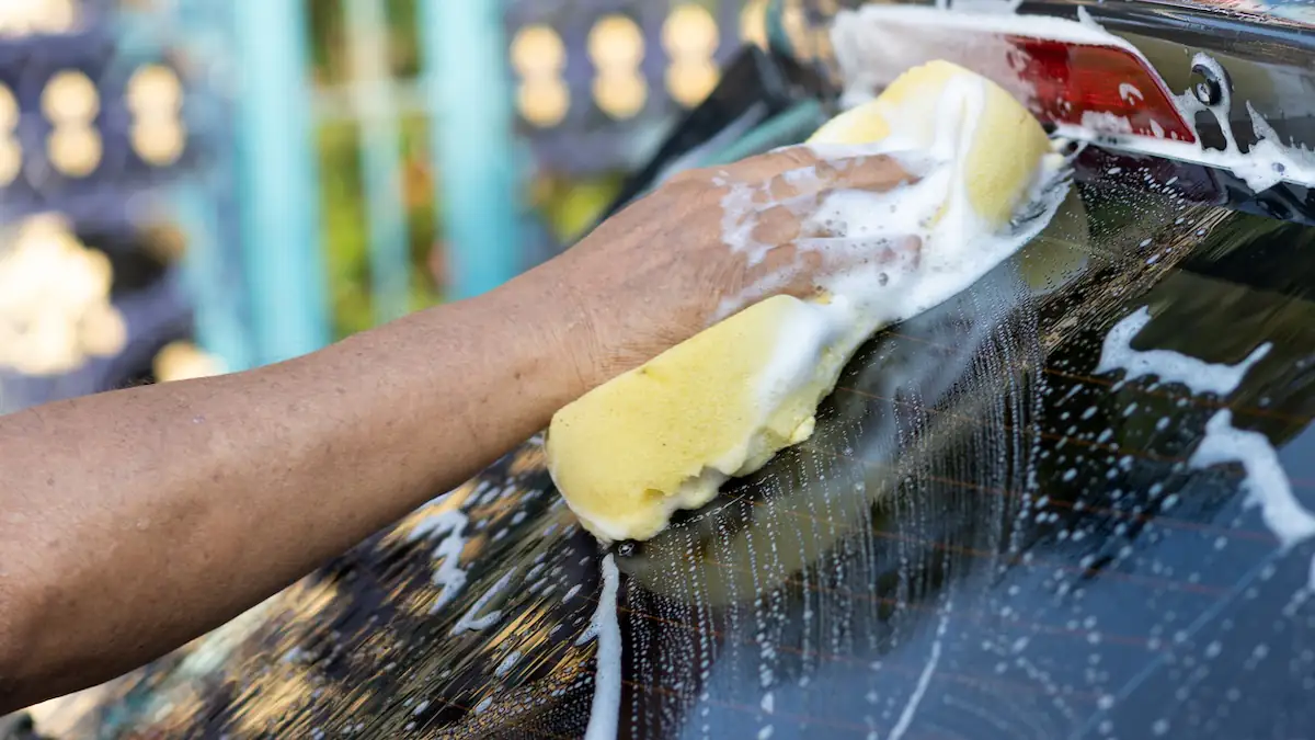 Drohender Überfall: Vorsicht vor „Eiertrick“ auf Windschutzscheibe