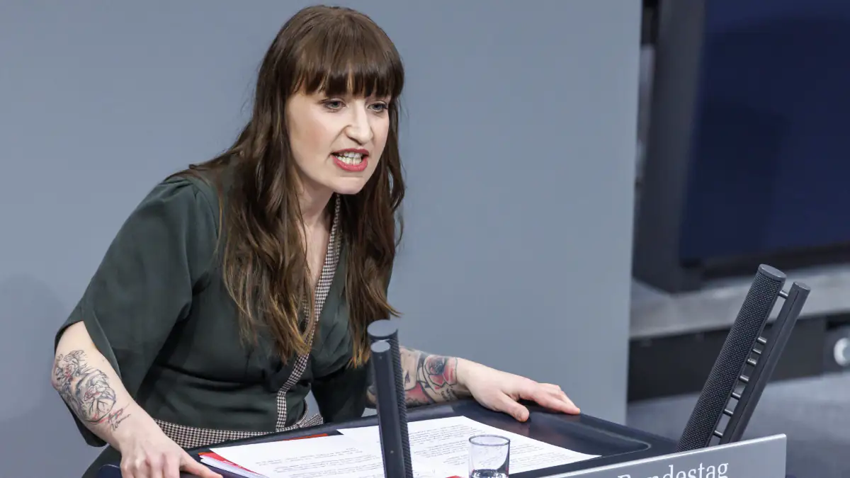 Heidi Reichinnek enthüllt Alltag mit ihrer Erkrankung – „Belastet mich massiv“