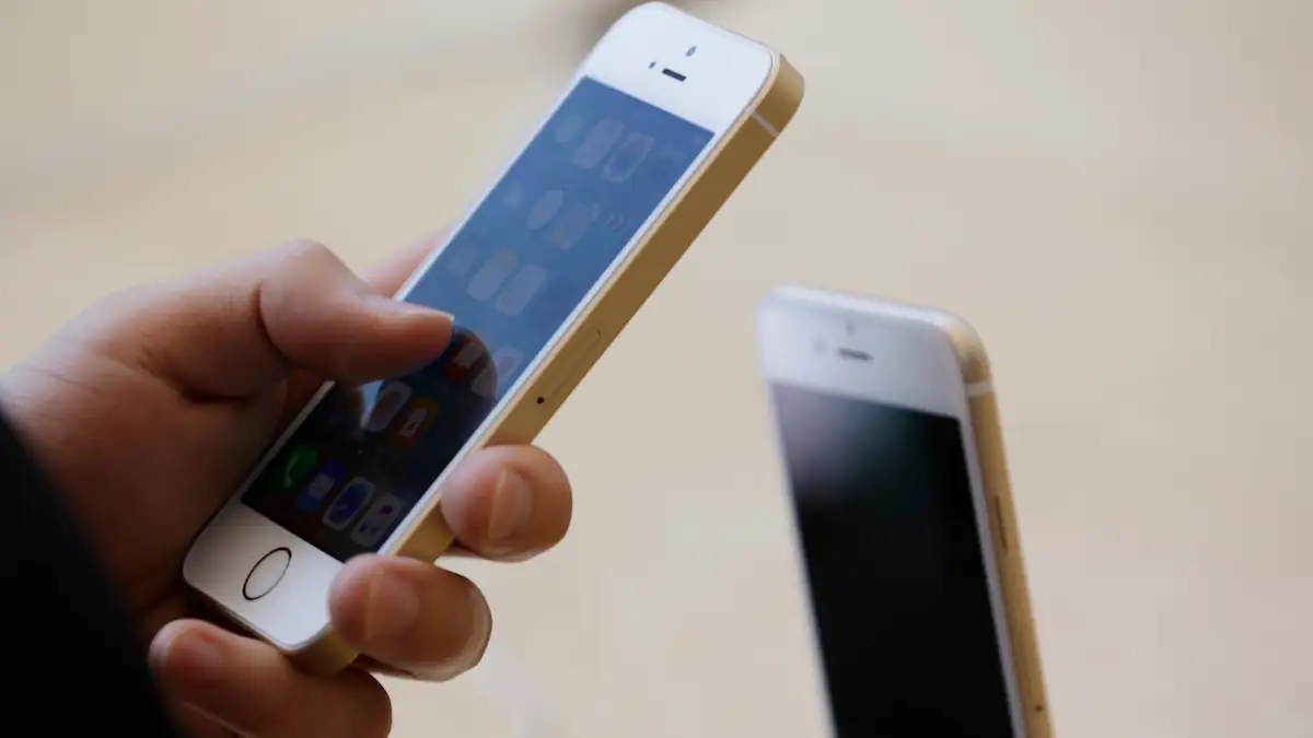 Apple macht beliebtes iPhone „obsolet“: Nutzer trauern um Kult-Gerät