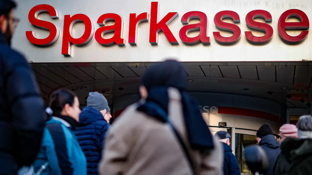 Täter erbeuteten bis zu 30 Millionen: Erste Details zum spektakulären Sparkassen-Raub bekannt