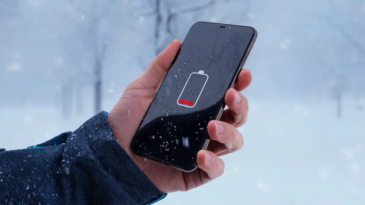 Was man mit dem Smartphone bei Kälte auf keinen Fall tun sollte