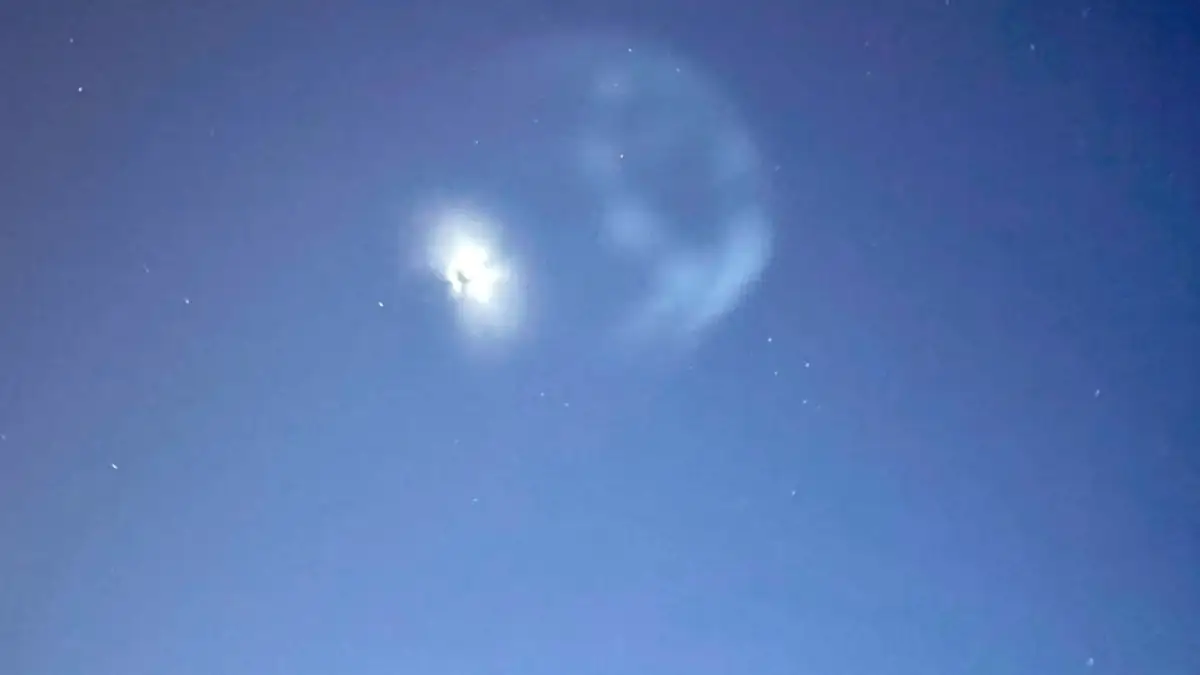 Leuchten am Nachthimmel gibt Rätsel auf: Das steckt wirklich hinter dem Phänomen