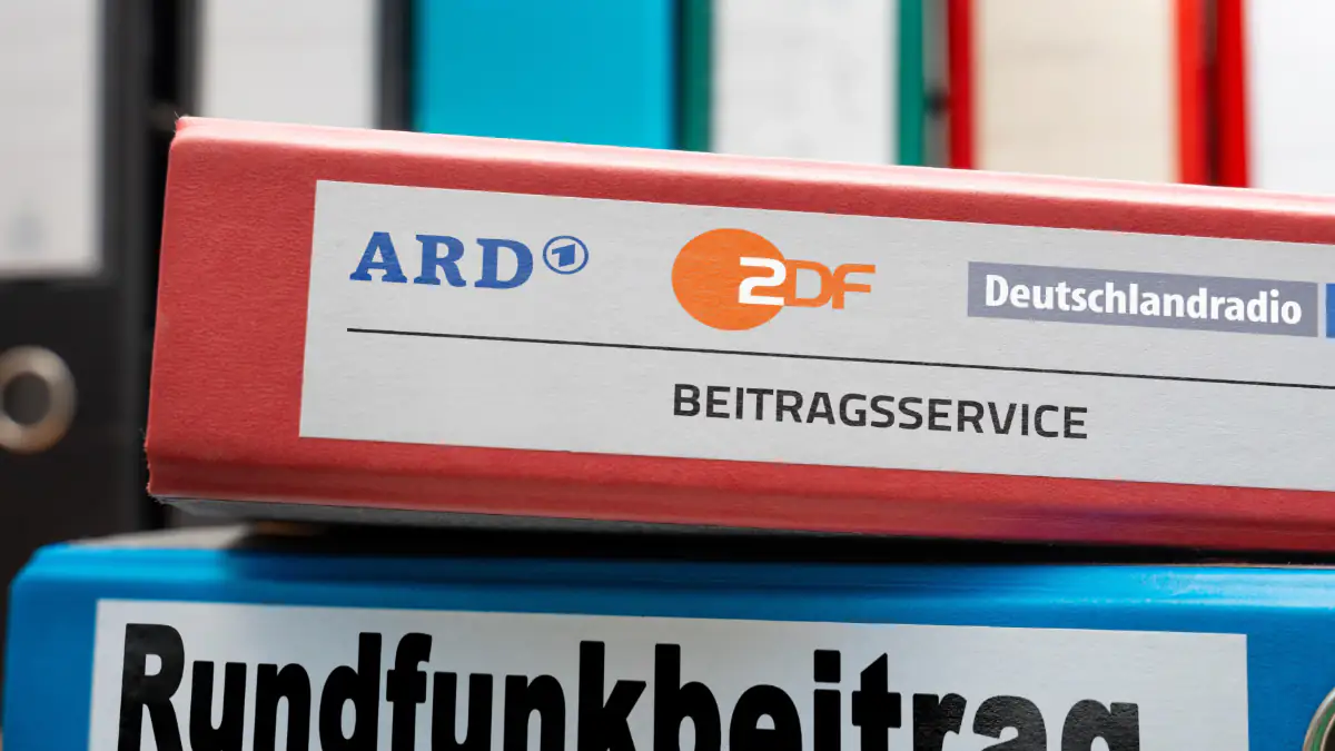 Ab 2027: Experten empfehlen höhere GEZ-Gebühr – was das für Millionen Haushalte bedeutet