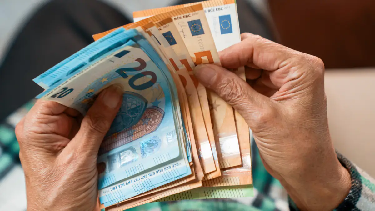 Rentenerhöhung 2026: So viel Geld erhalten Rentner ab Juli