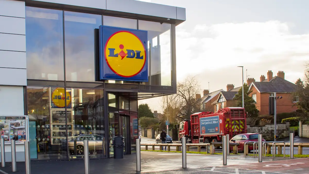 Kurioser Grund: Lidl eröffnet seine erste Kneipe