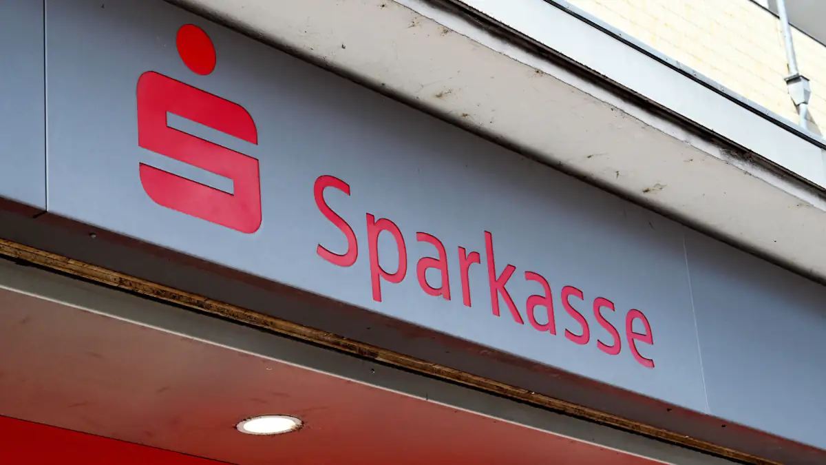 Überweisungen: Banken versäumen wichtige Überprüfung - Kunden sollten handeln