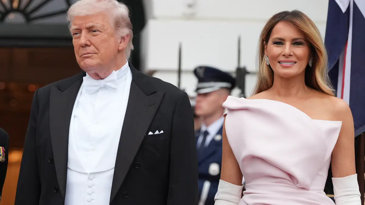 Bei Trump-Dinner: Mann aß trotz Schüssen einfach weiter und geht viral