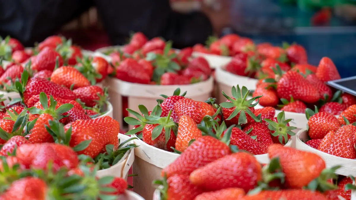 Gegen Brustkrebs und Diabetes: So gesund sind Erdbeeren wirklich