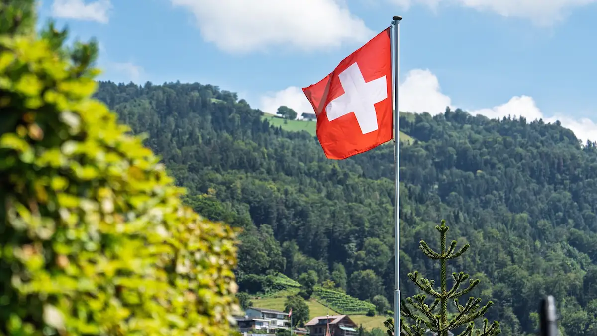 Extra-Maut für Urlauber: Schweiz plant neue Gebühr für Transitverkehr