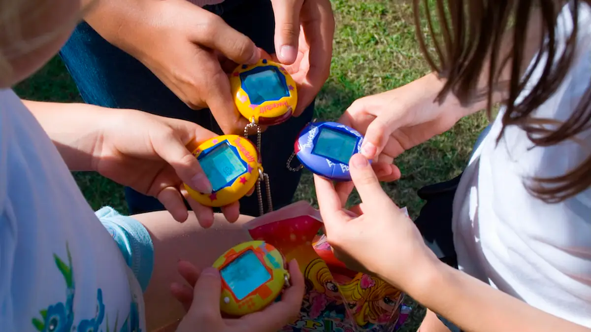 Tote Pixel, echte Friedhöfe: Warum Tamagotchis bis heute Kult sind