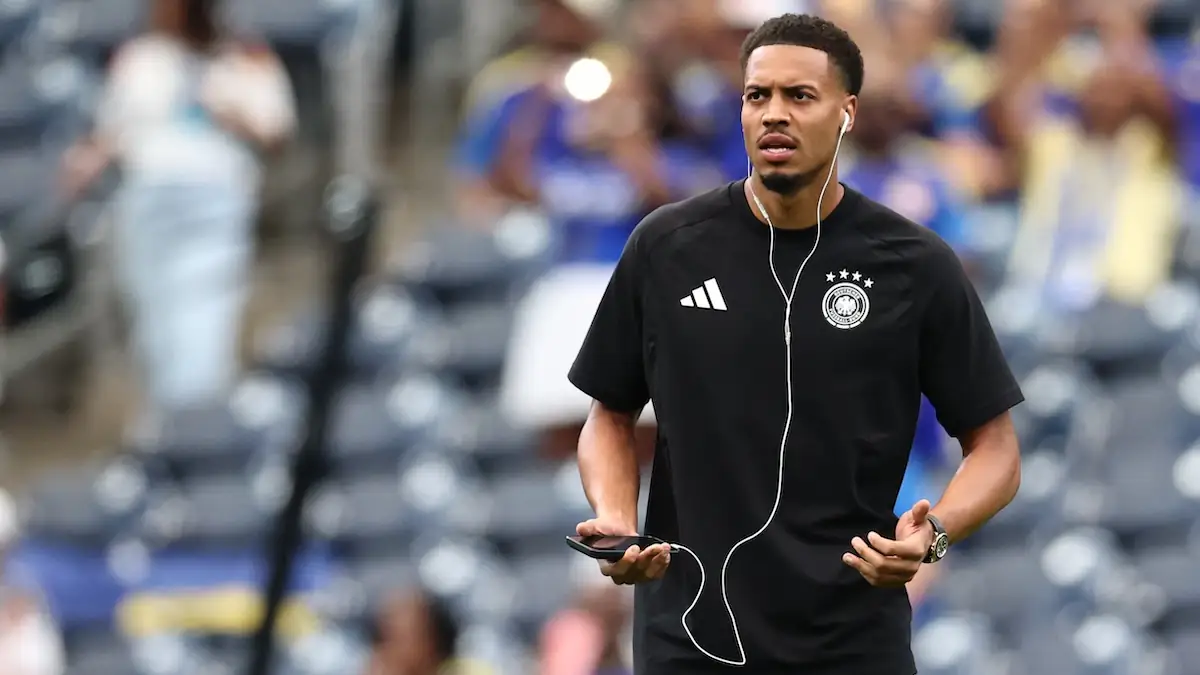 Sogar die DFB-Stars nutzen sie wieder: Warum Kabel-Kopfhörer ein Comeback feiern