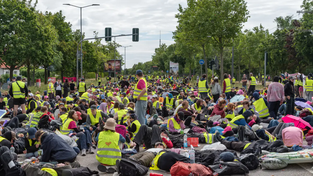Aktivisten drohen CDU und BSW nach AfD-Protest in Erfurt