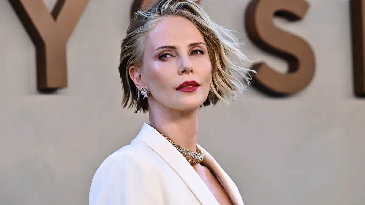 Pilates und Grünkohl: So hält sich Hollywoodstar Charlize Theron fit