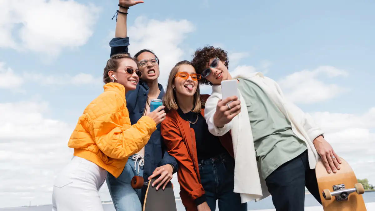 Zu teuer: Deshalb bleibt Gen Z am Wochenende lieber zu Hause