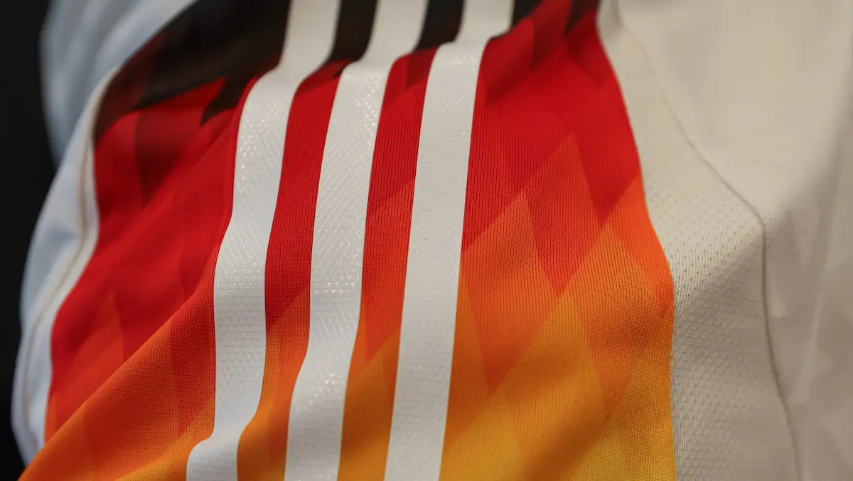 Nach 72 Jahren: Adidas kündigt sein allerletztes DFB-Trikot an
