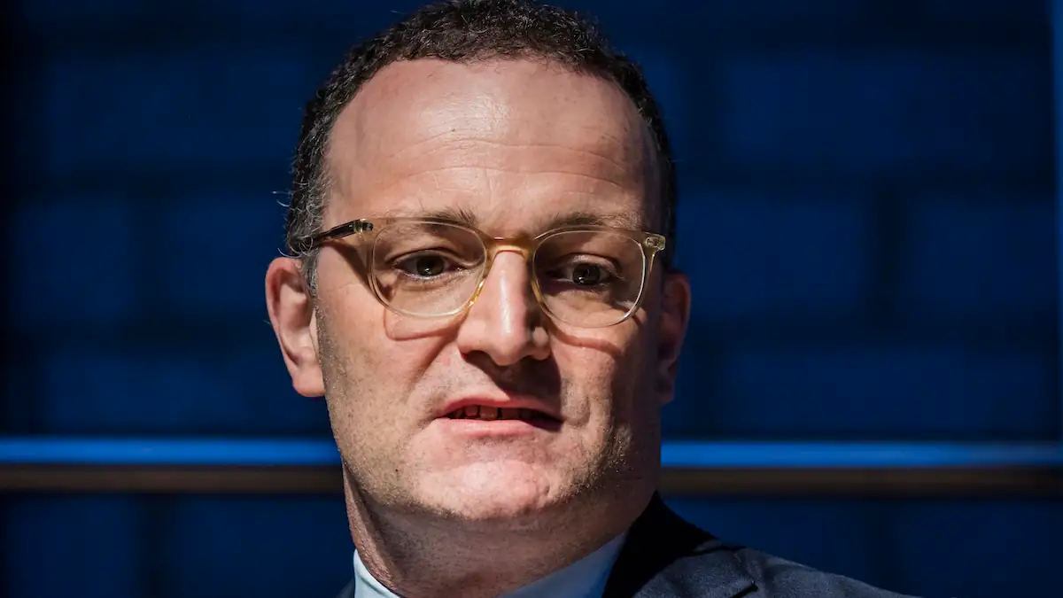 Jens Spahn verlässt Haushaltsausschuss nach Sardinien-Kritik