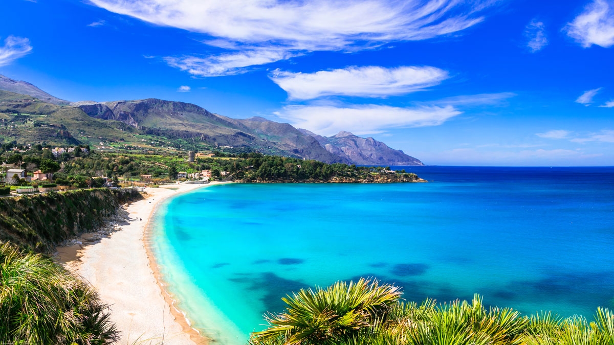 Italienische Insel zahlt Urlaubern den Flug und das Hotel