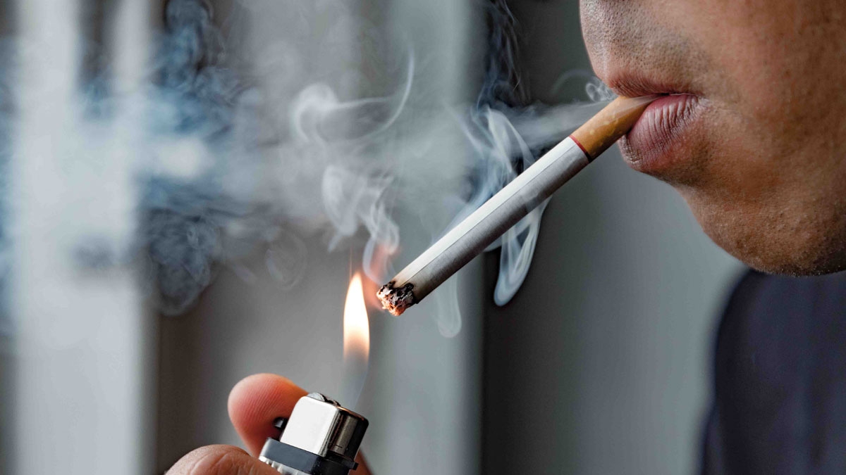 Frankreich: Laut Wissenschaftlern könnte Rauchen vor Corona schützen