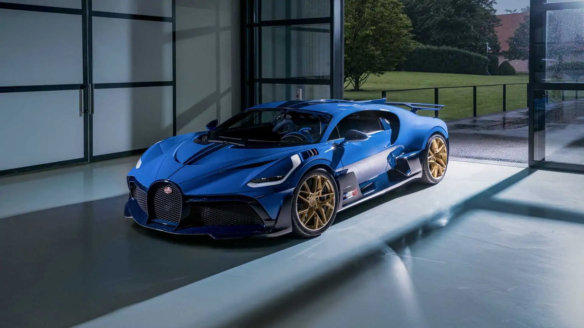 Bugatti Divo: Letztes Exemplar an Europäer ausgeliefert