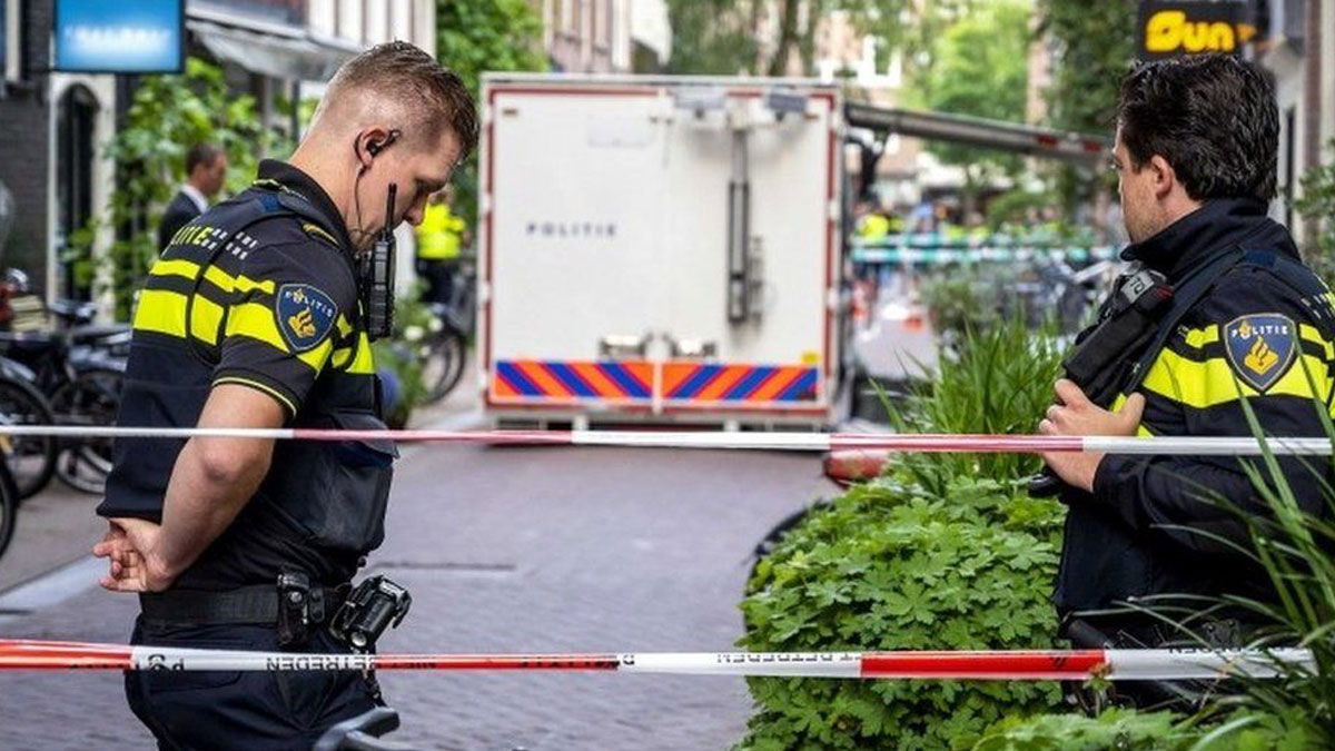 Amsterdam: Kriminalreporter wird nach Live-Show in den Kopf geschossen