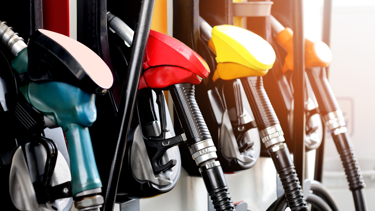 Versorgungskrise in England: Bürger prügeln sich um Benzin