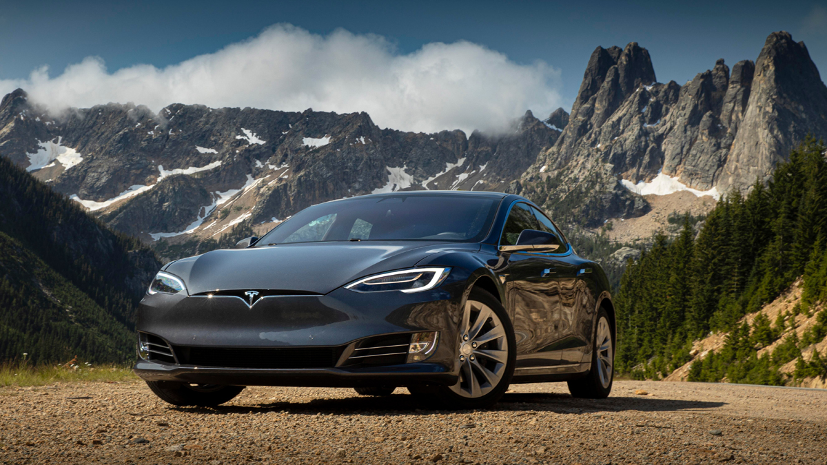 Erfolg bei Tesla: Model 3 erstmals das meistverkaufte Auto Europas
