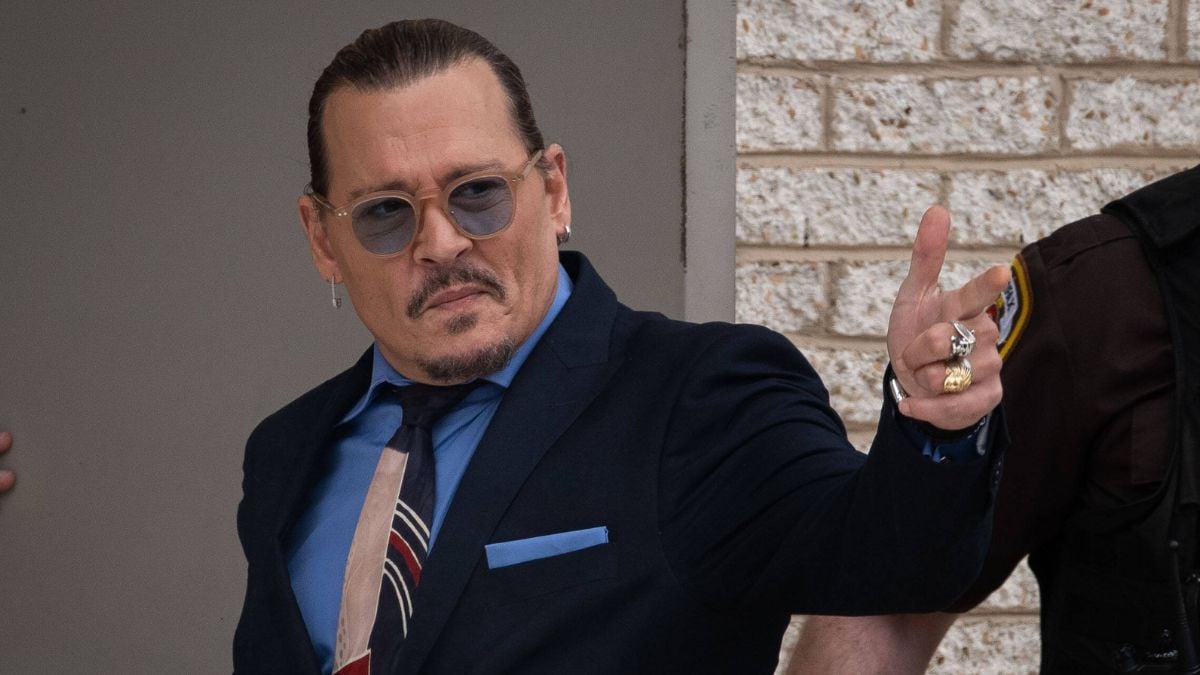 Virales Video: Johnny Depp soll seine Anwältin daten