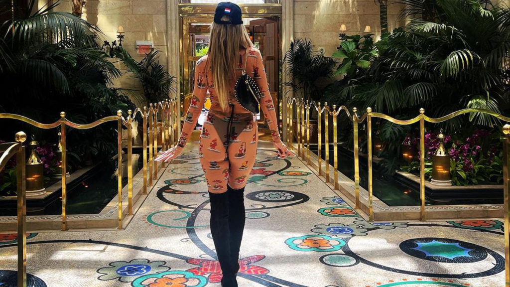 Heidi Klum Präsentiert Heiße Vegas Show Auf Instagram