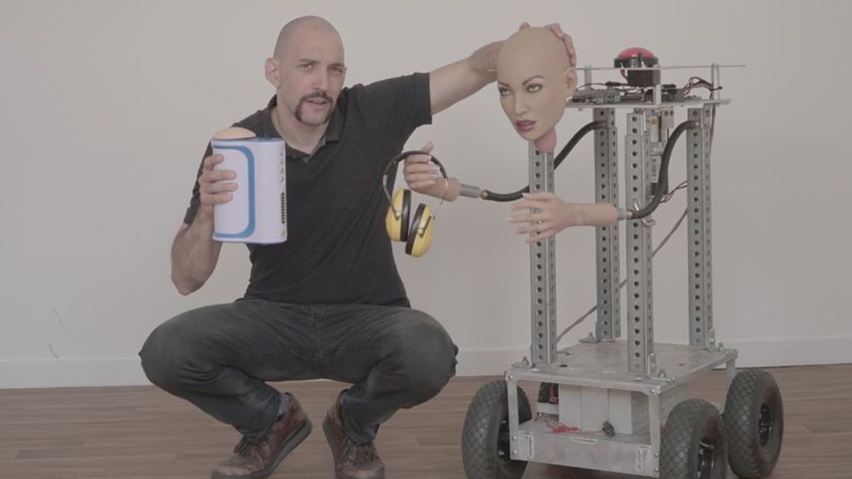 Mann entwickelt ersten sprachgesteuerten Blowjob-Roboter