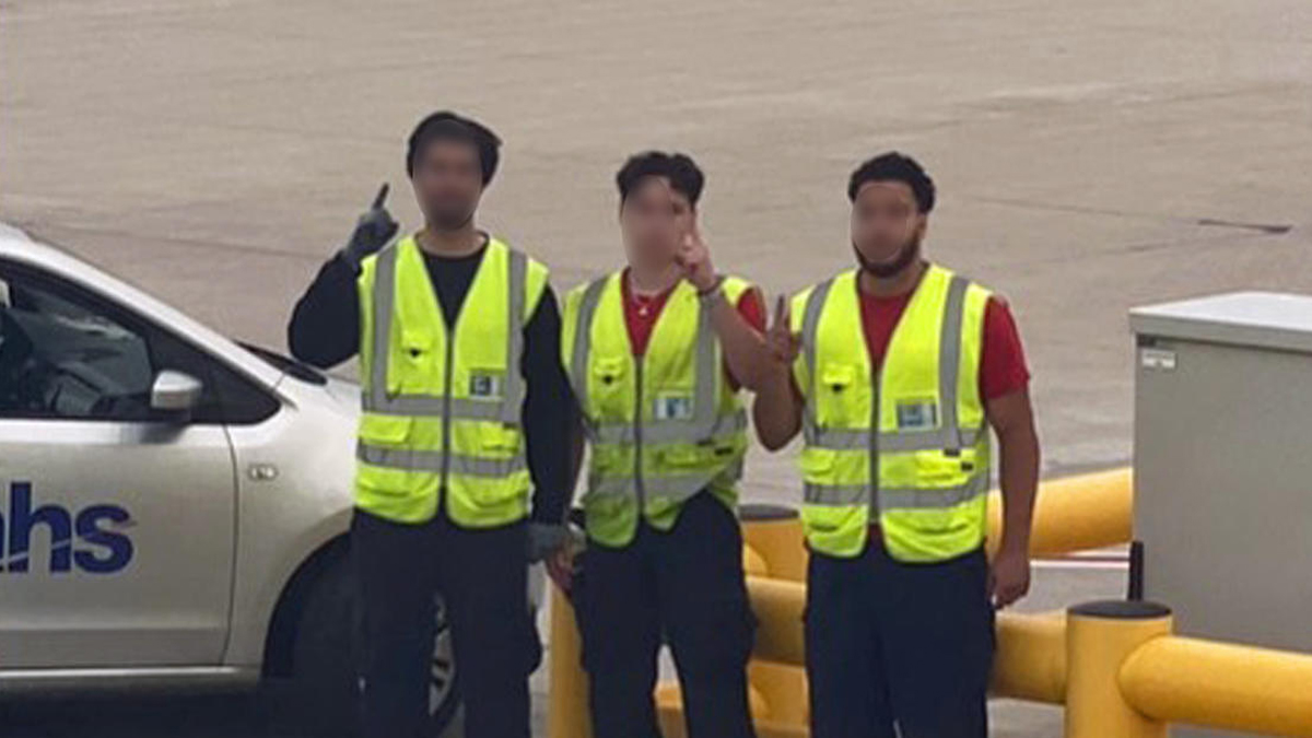 Nach IS-Gruß am Düsseldorfer Flughafen: Drei Mitarbeiter rausgeschmissen