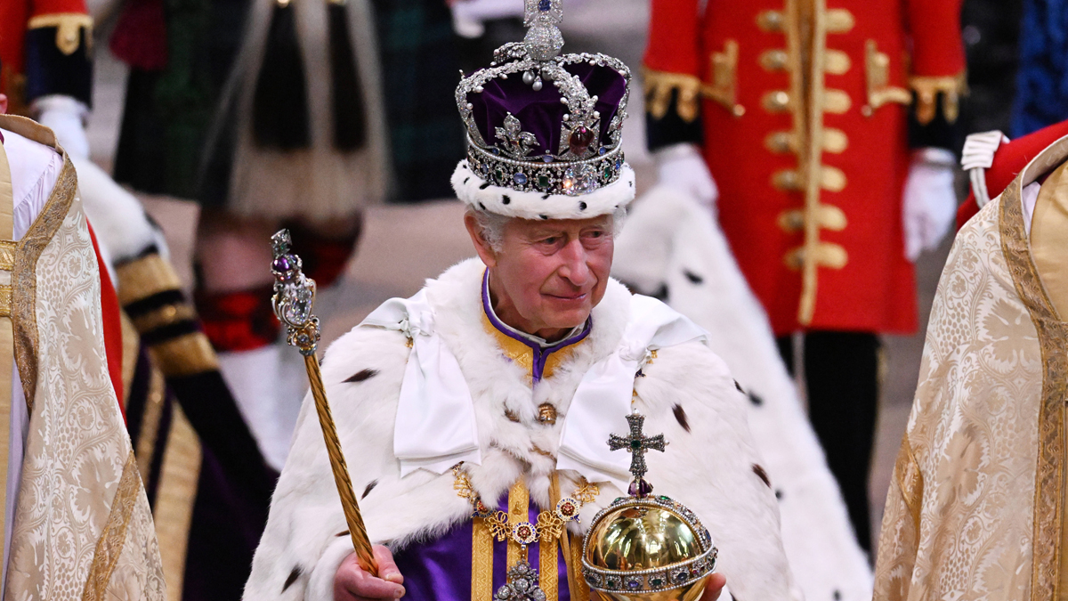 Krönung von Charles III.: Rätsel um mysteriösen „Sensenmann“ gelöst