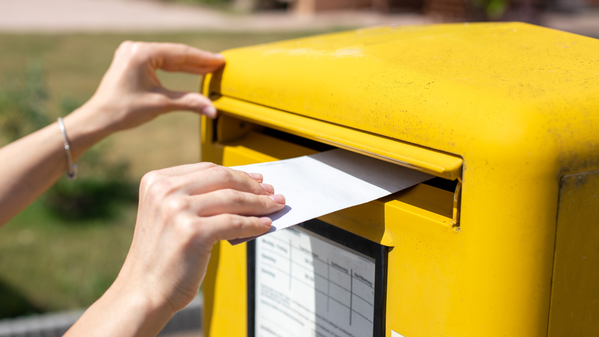 Deutsche Post kündigt vorzeitige Preiserhöhungen für Briefe an