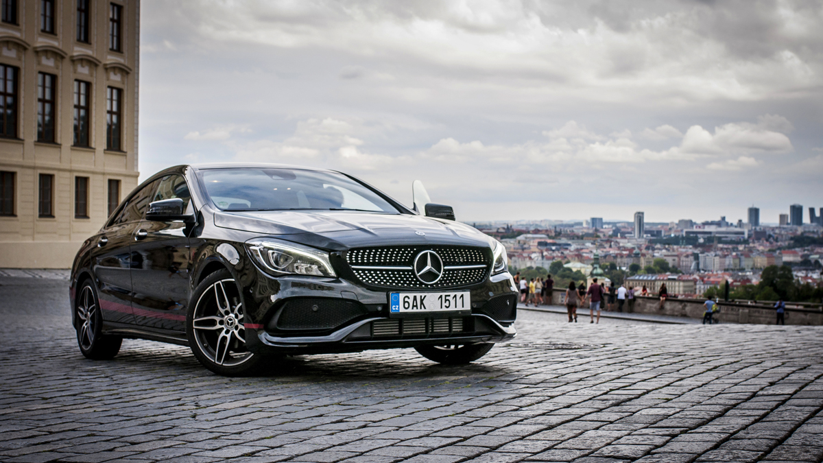 Mega-Summe: Mercedes zahlt bis zu 24.000 Euro an Praktikanten