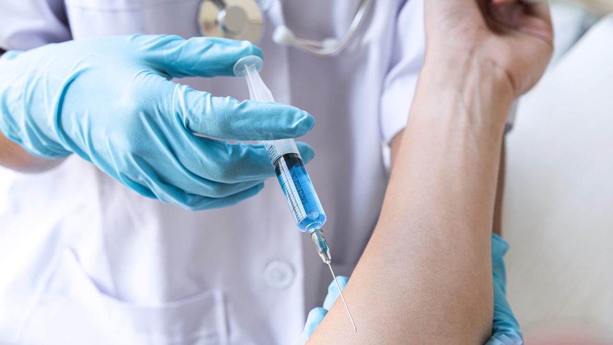 Schutz vor Grippe und Corona: Experten fordern Kombi-Impfung