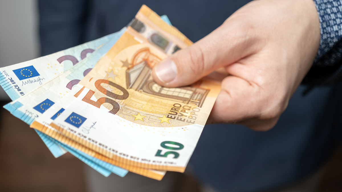 Bis zu 5.000 Euro Strafe: Fehler bei der Steuererklärung kann teuer werden