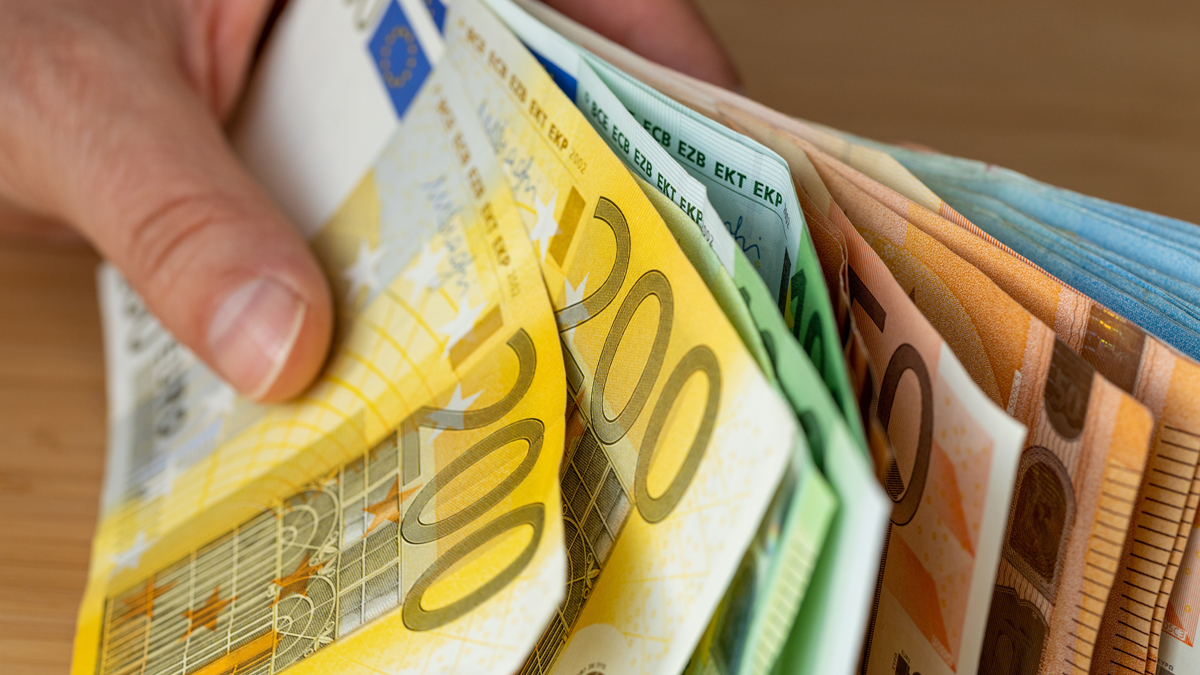 Mehr Geld ab Juli: 21 Millionen Deutsche können sich über ein volles Konto freuen